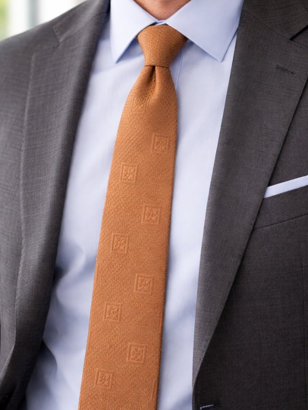 Bill Blass Signature Collection Men's Necktie Gold 4" X 55.5" Long Silk Formal